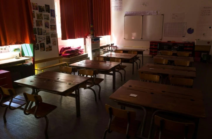 Une classe vide dans une école de Mulhouse, en Alsace, le 18 mai 2020