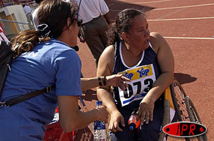 Athlétisme handisport 
Les pleurs de Honina Laveille déçue de son temps dans le 800 m fauteuil roulant
Photo Noël Thomas