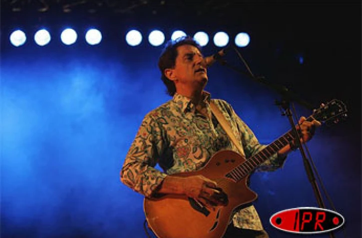 Jeudi 14 septembre 2006 -

Francis Cabrel a charmé son public lors de son concert  donné au Théâtre en Plein Air de Saint-Gilles