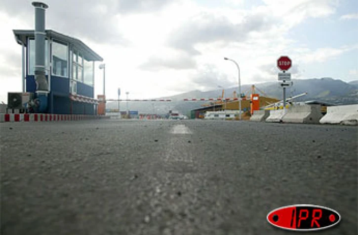 Mercredi 24 août 2005
La Sermat, une société de manutention portuaire, est en grève