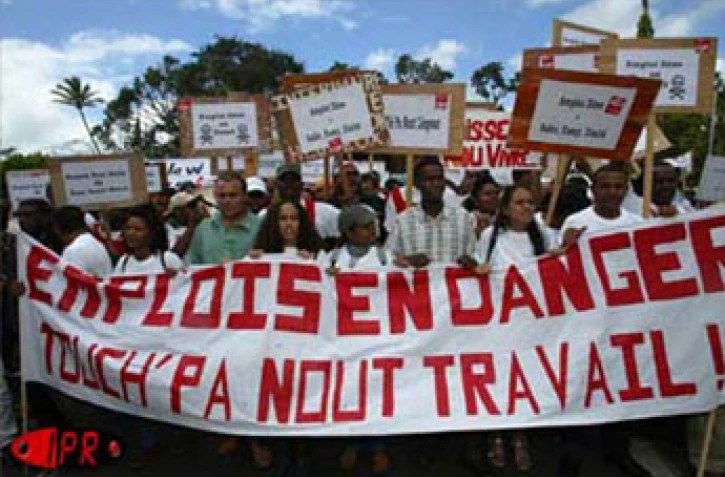 Lors d'une précédente manifestation du collectif emplois en danger le 18 septembre 2002
