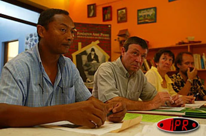 Lundi 11 octobre 2004 -
Lors de la présentation de la Journée mondiale de lutte contre la misère