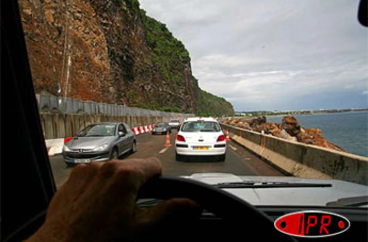 Lundi 17 avril 2006

Ouverte pour Pâques, la route du littoral sera de nouveau interdite aux véhicules légers à partir de mardi