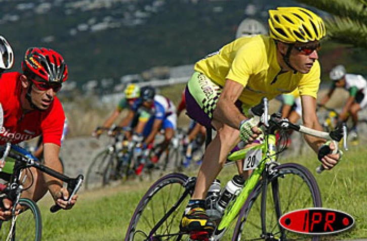 Dimanche 28 septembre 2003
Jérome Beaufreton a remporté le 57ème Tour de l'île cycliste