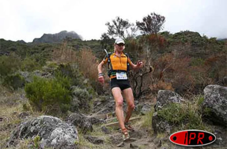 Vendredi 20 octobre 2006 -

Grand raid 2006 - Vincent Delabarre caracole en tête dans Mafate