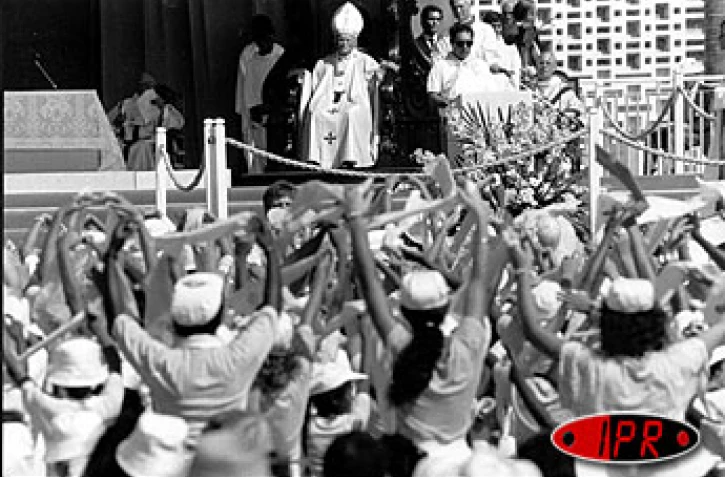Jean-Paul II était venu à La Réunion le 1er et 2 mai 1989 pur batifier le frère Scubilion, le curé des esclaves
