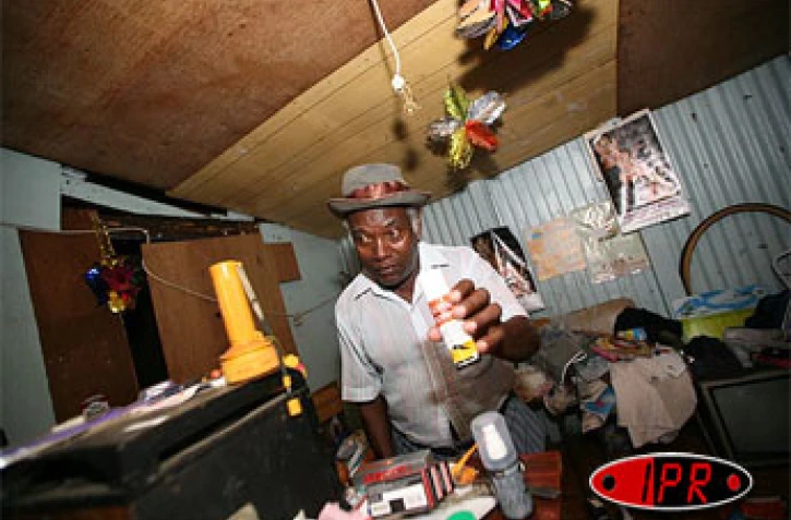 Jeudi 5 octobre 2006
Le conseil général renforce son dispositif de lutte contre le chikungunya