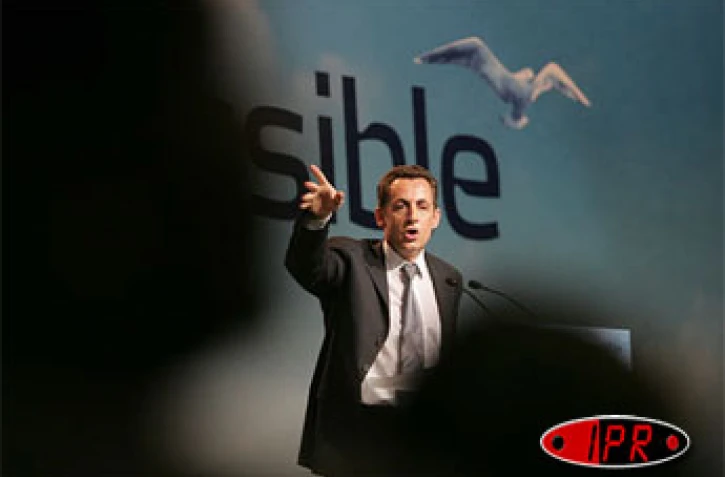 Jeudi 15 février 2007 -

Nicolas Sarkozy, candidat à la présidentielle, en meeting à Saint-Denis devant 4 000 personnes