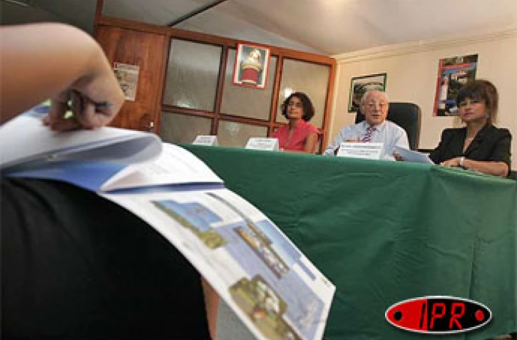 Lundi 2 mai 2005L'office du tourisme intercommunal présente son programme pour les prochains mois