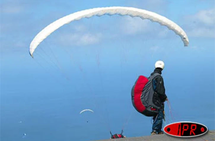Le championnat de France de parapente se tiendra Ă Saint-Leu du 6 au 14 novembre 2005