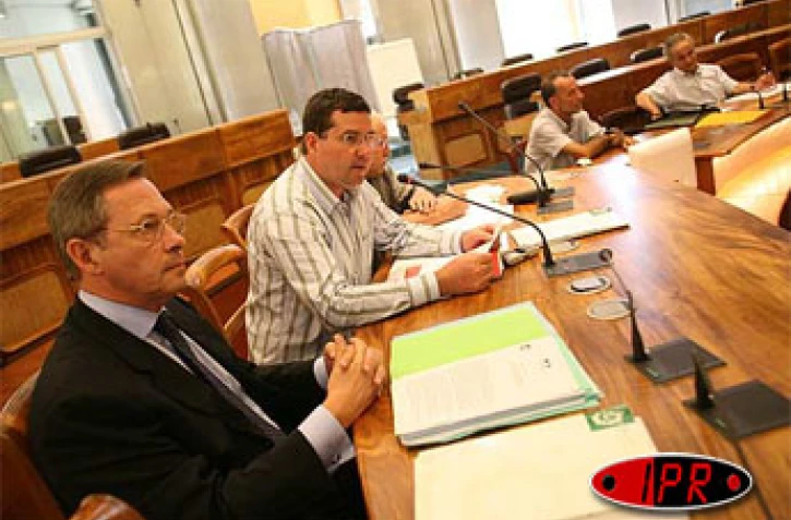 Lundi 24 avril 2006 -
La Réunion aura son parc national