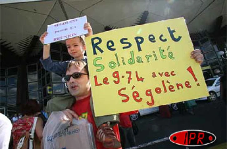 Jeudi 12 octobre 2006 - 

Ségolène Royal en visite à La Réunion