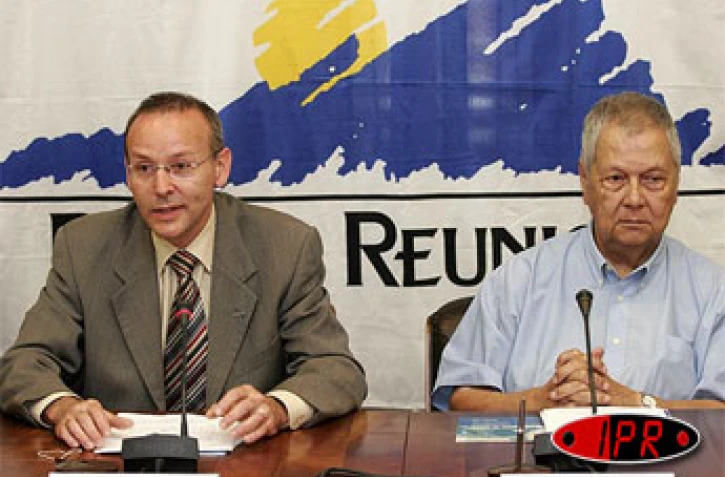 Lundi 7 novembre 2005 -
Lors de la conférence de presse sur la mobilité vers le Québec