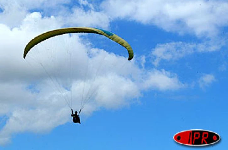 Mardi 11 novembre 2003

Image de la coupe du monde de parapente