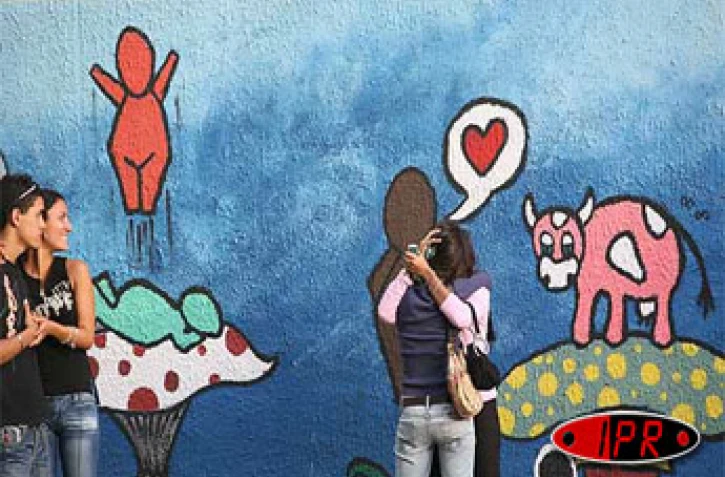 Jeudi 29 juin 2006 -

Scènes de joie et de tristesse devant les résultats du baccalauréat 2006