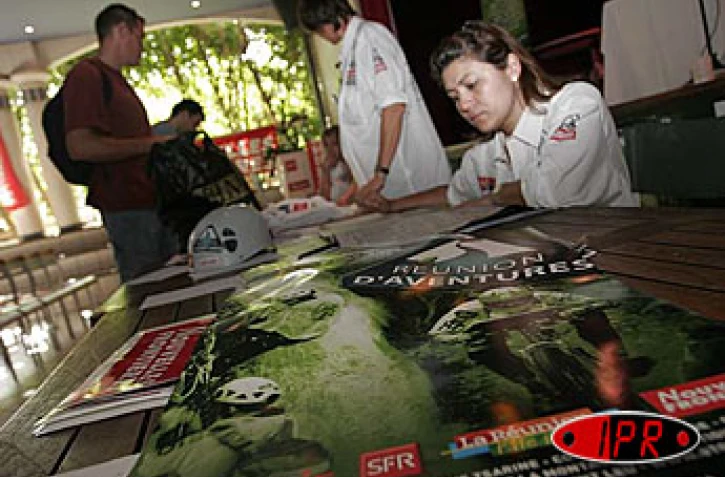 Vendredi 13 mai 2005 -

Le raid Réunion d'aventure commence le samedi 14 mai