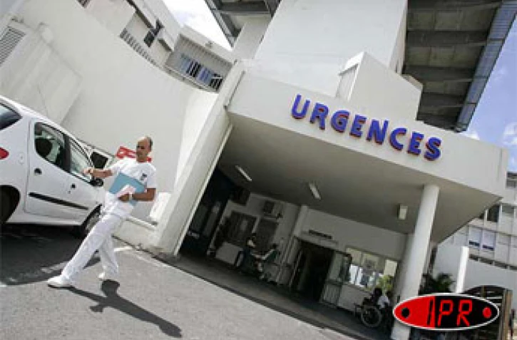 Lundi 5 avril 2005 -

Les urgentistes de la Réunion protestent contre le manque de perrsonnels et de moyens