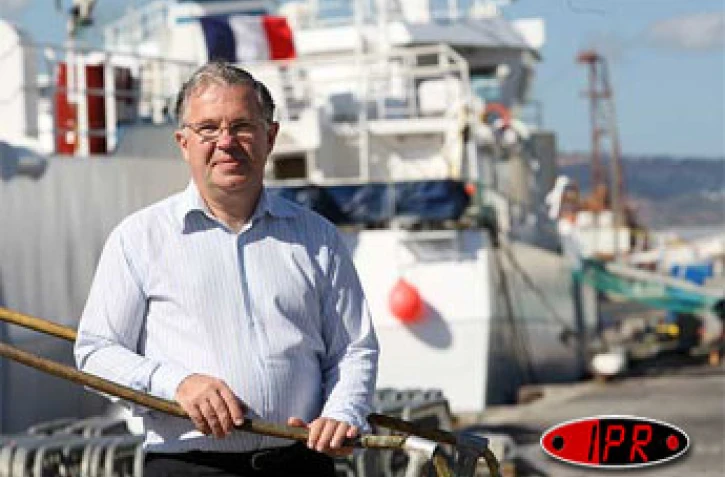 Vendredi 24 août 2007 - 

Jacques de Chateauvieux, président de la SAPMER, Chateauvieux a passé commande de trois thoniers senneurs
