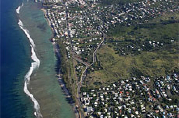 L'entrée sud de la ville de Saint Leu, sur la côte ouest