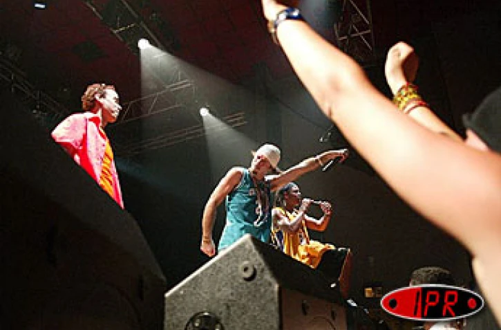 Vendredi 17 décembre 2004

Sergent Garcia en concert au Kabardock au Port