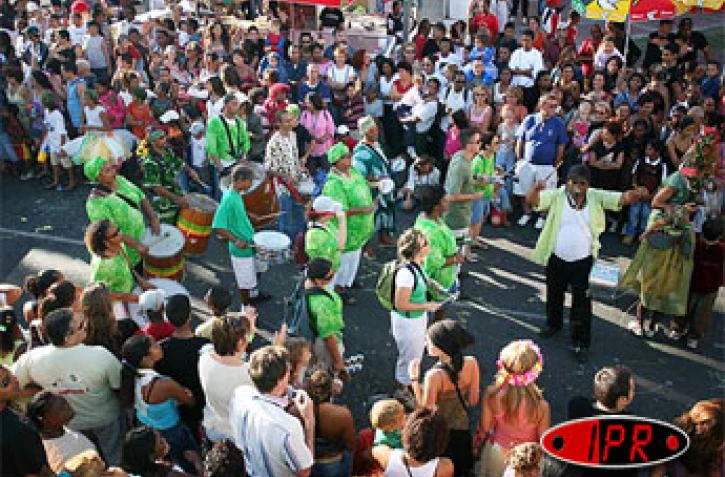 Dimanche 24 juin 2007 -

Défilé du Grand Boucan à Saint-Gilles