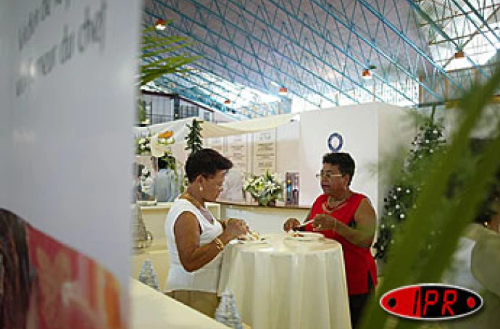 Mercredi 1er décembre 2004Le Salon "Régal" va être pendant cinq jours le plus grand restaurant de l'île