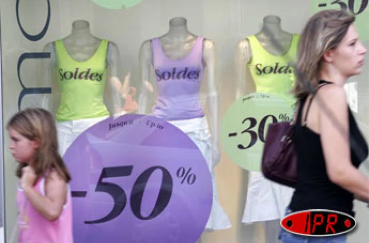 Magasin en période de soldes