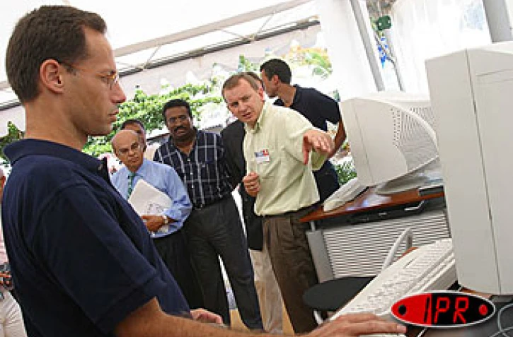 La 9ème édition de l'UCOI a été inaugurée le mardi 20 avril 2004