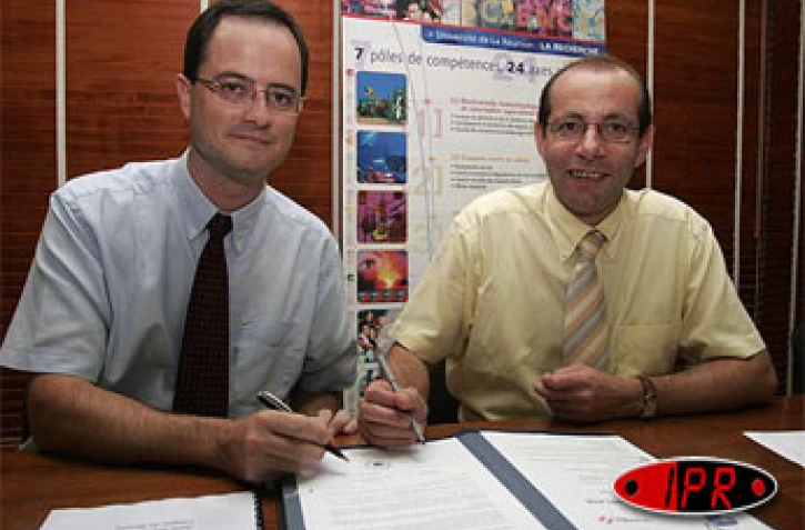 Lundi 30 mai 2005 -L'université de La Réunion et le groupe Vinci Energies ont signé une convention se rapportant aux formations sur la maîtrise de l'énergie