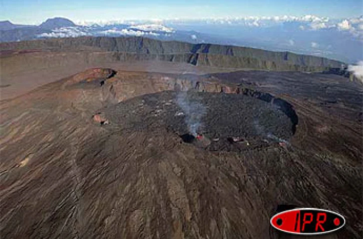 Piton de la Fournaise - Cratère Dolomieu - mardi 6 décembre 2006