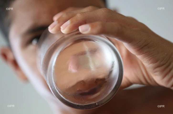 Eau