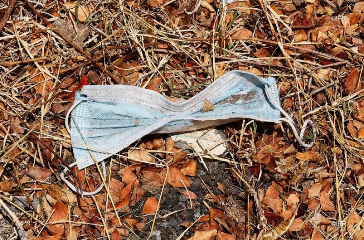 masques abandonnés