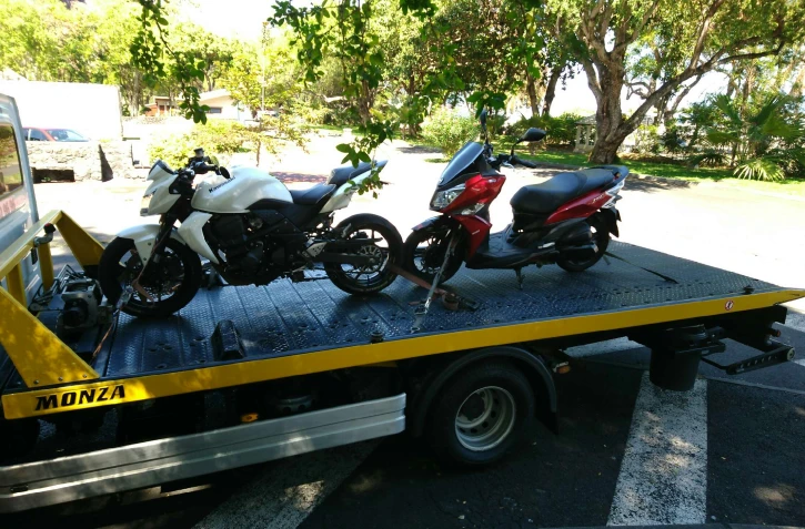 Des deux-roues embarqués à la fourrière