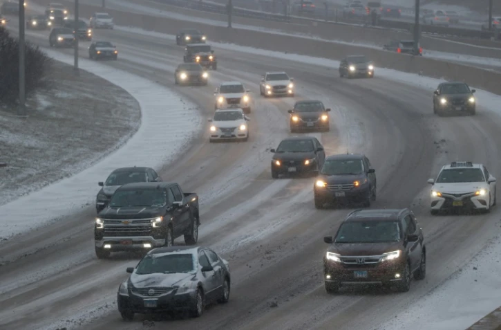 Plus de 70% des Américains touchés par une vaste tempête hivernale à l'avant-veille de Noël