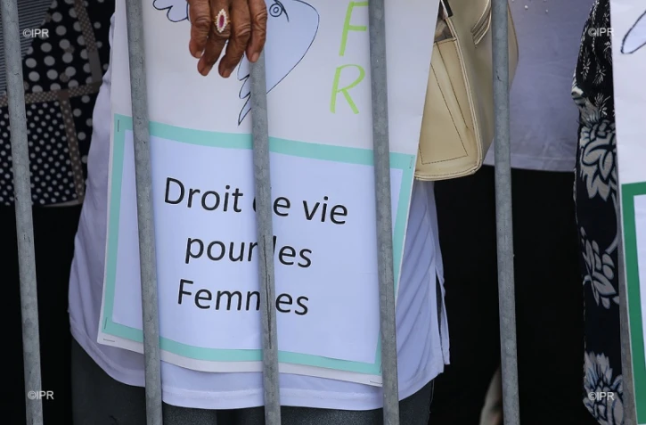 marche blanche au Port