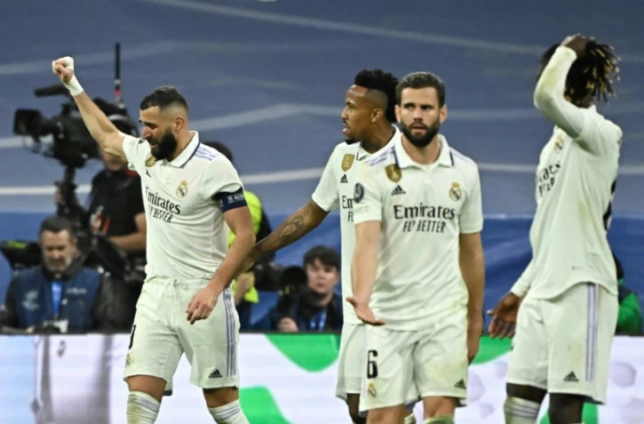 C1: le Real en maîtrise et en quarts, Naples en démonstration