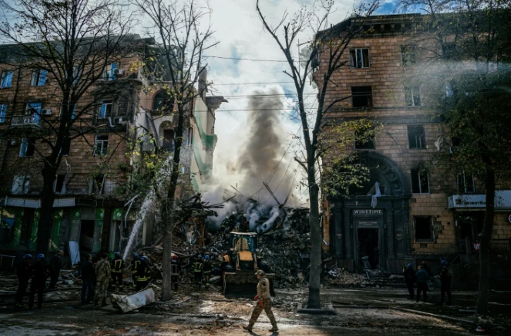 Gains russes dans l'Est ukrainien, Kiev appelle les troupes de Moscou à la reddition