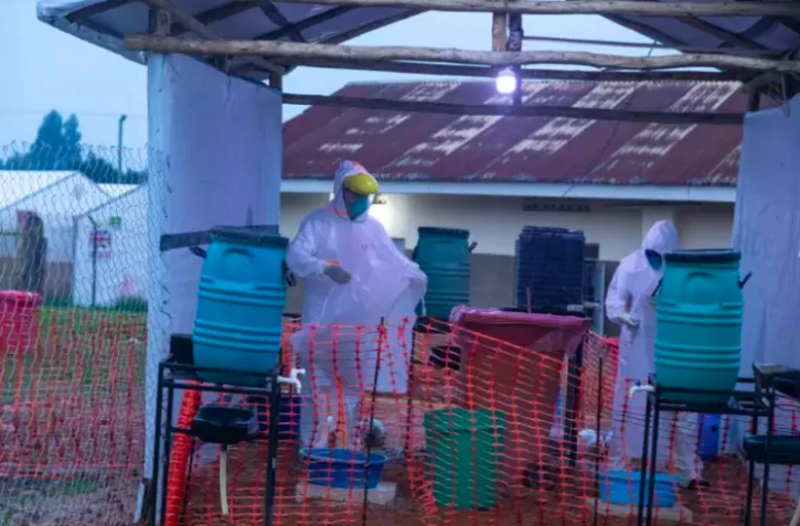 Ebola Ouganda