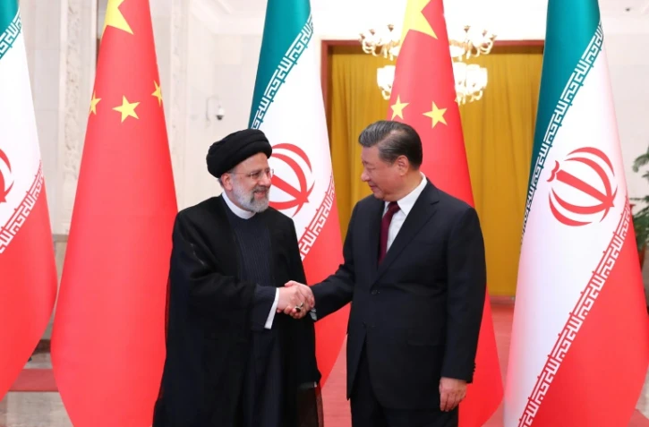 Xi Jinping salue la "solidarité" Chine-Iran dans un monde "complexe"