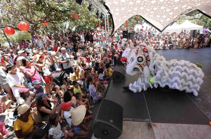 "Fête des lanternes"