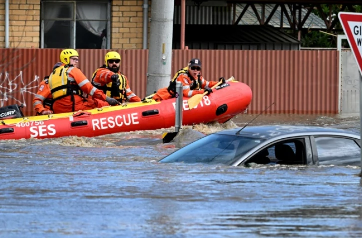 Inondations en Australie: un mort, les pluies s'atténuent