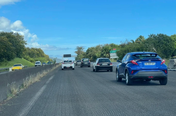 Embouteillage Sainte-Marie (photo VS Imaz Press)