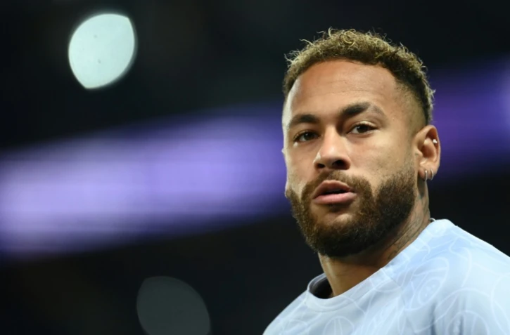 A un mois du Mondial, Neymar a rendez-vous avec son passé devant un tribunal de Barcelone
