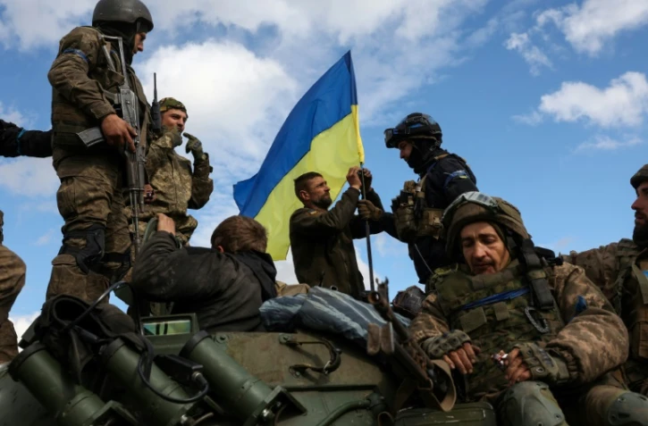L'armée ukrainienne continue d'avancer, Moscou veut regagner le terrain perdu
