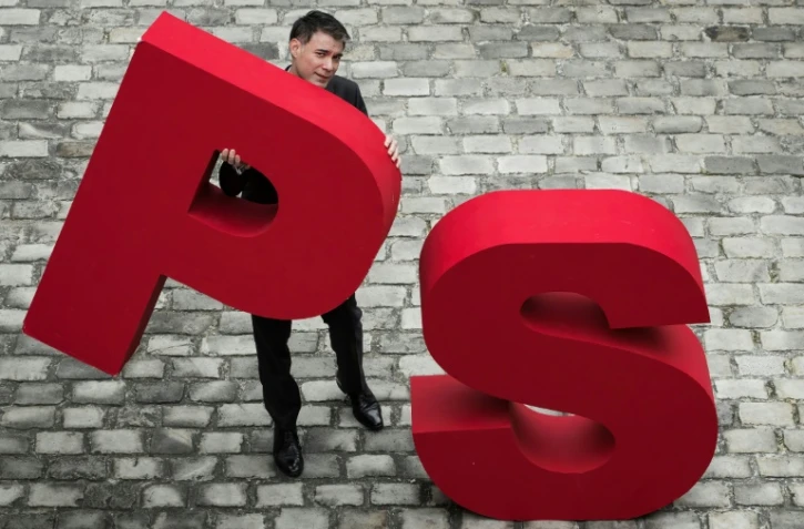 Olivier Faure dans la cour de Solférino à Paris le 5 avril 2018