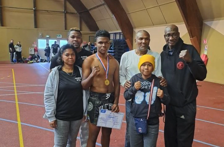 Eloic REFESSE, champion de France de Low kick