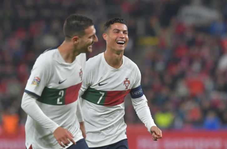 Ligue des nations: le Portugal gagne en Rép. tchèque 4-0 et prend la tête devant l'Espagne