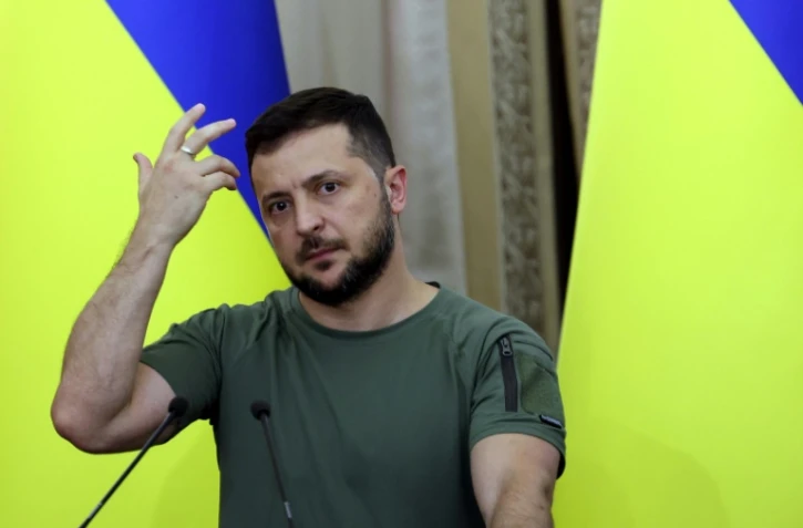 Le président ukrainien Volodymyr Zelensky au cours d'une conférence de presse