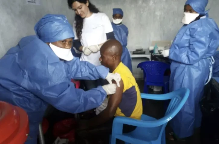 Ebola - Ouganda - Sante?