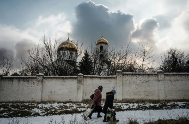 L'offensive russe dans l'est de l'Ukraine se déroule "avec succès", selon Moscou